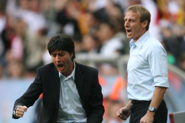 将对手打入 将对手打入