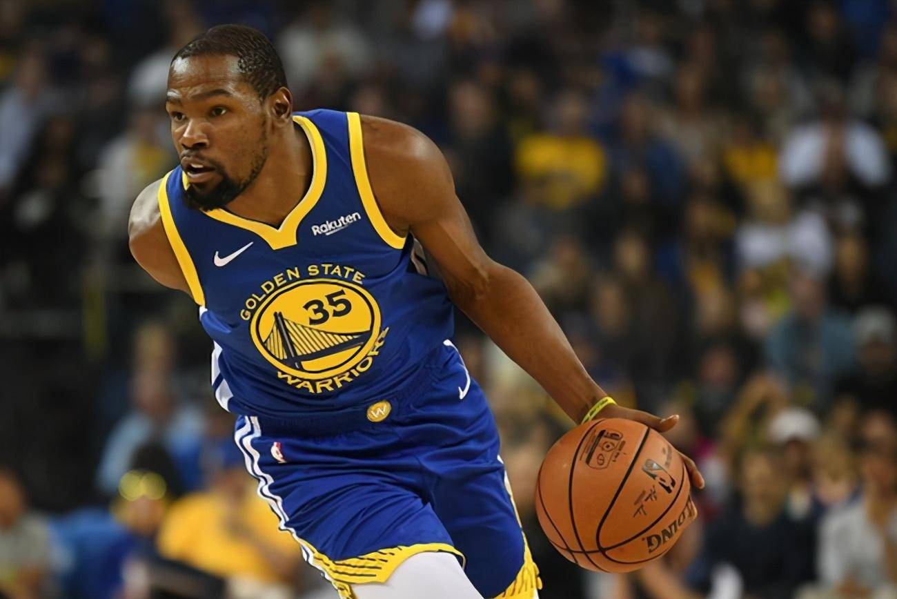 播在公测首 播在公测首